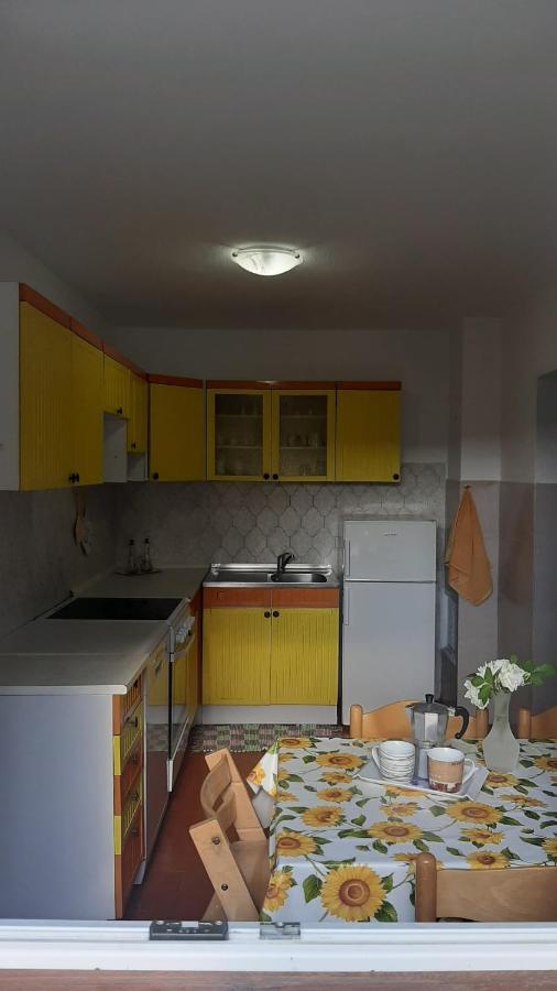 Гостевой дом Country House Gazon Smarje  Экстерьер фото